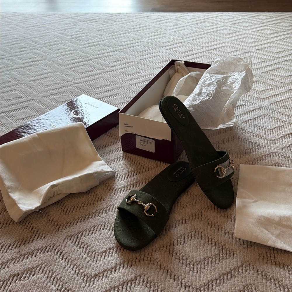 Gucci slides